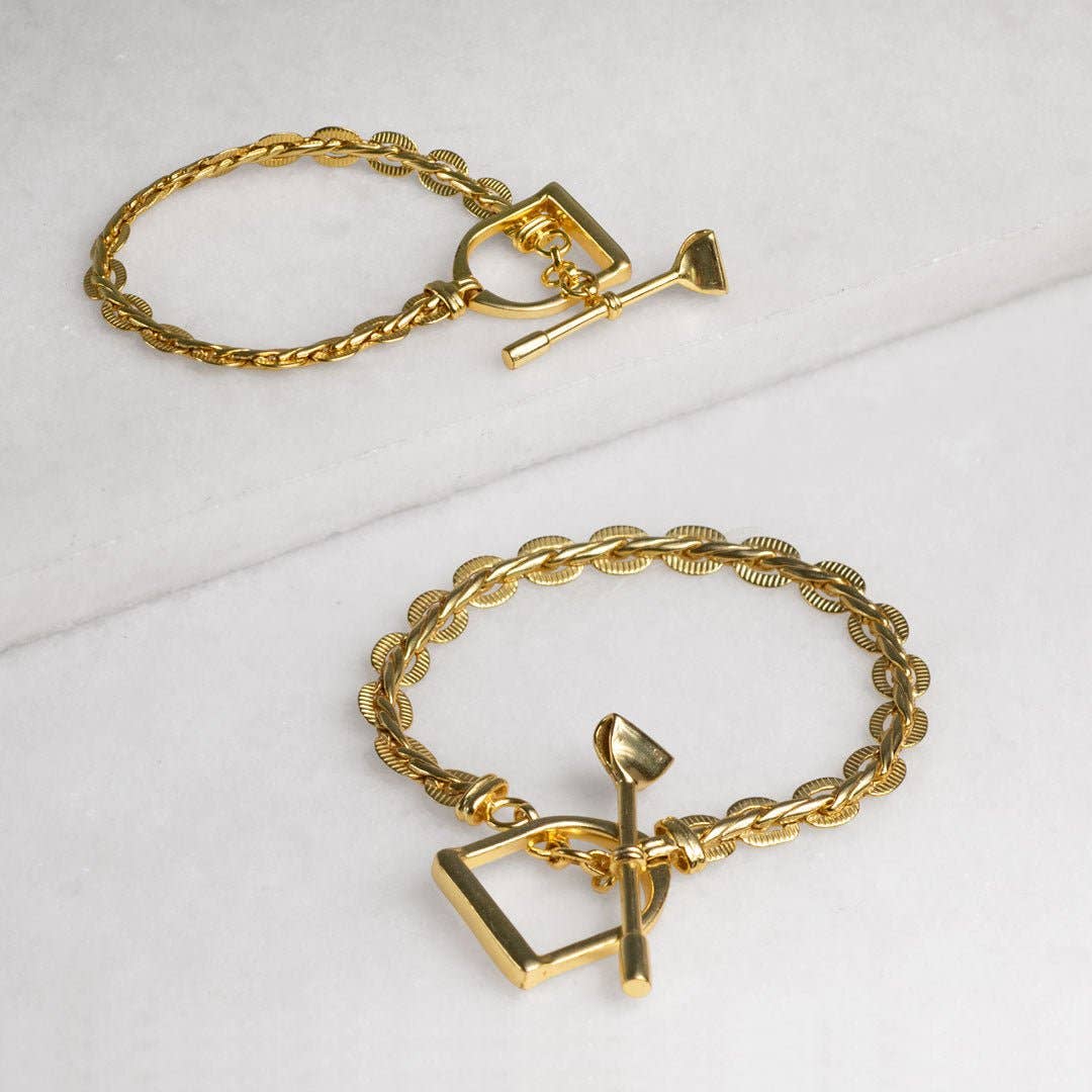 Portia T-Bar Horseshoe Bracelet in Gold